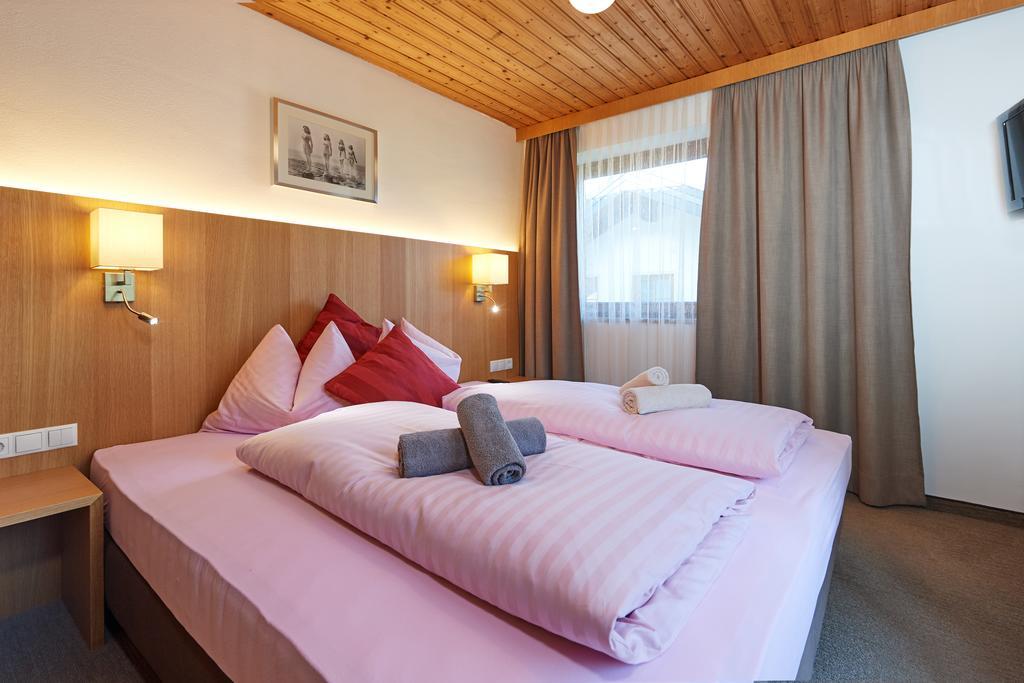 Apartments Neue Post Филцмос Екстериор снимка
