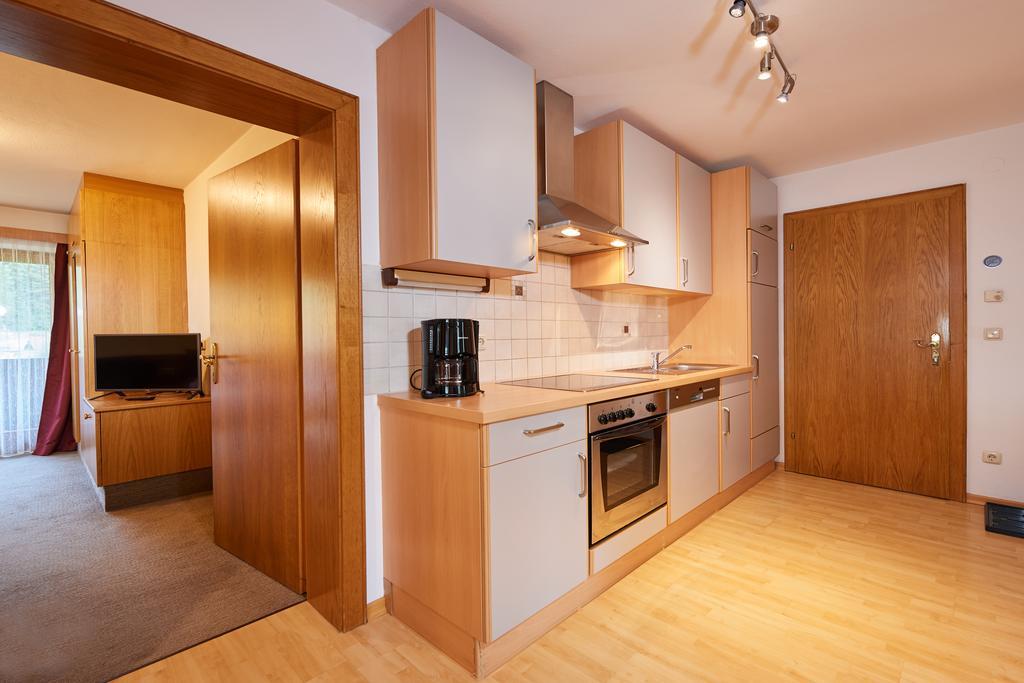 Apartments Neue Post Филцмос Екстериор снимка