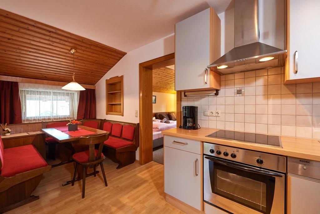 Apartments Neue Post Филцмос Екстериор снимка