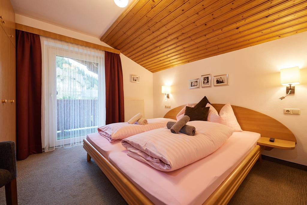 Apartments Neue Post Филцмос Екстериор снимка