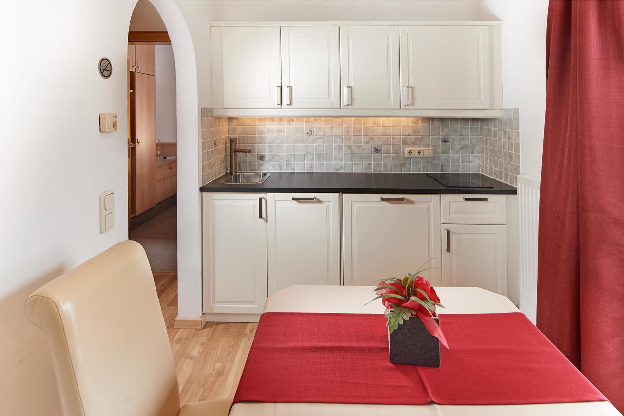 Apartments Neue Post Филцмос Екстериор снимка